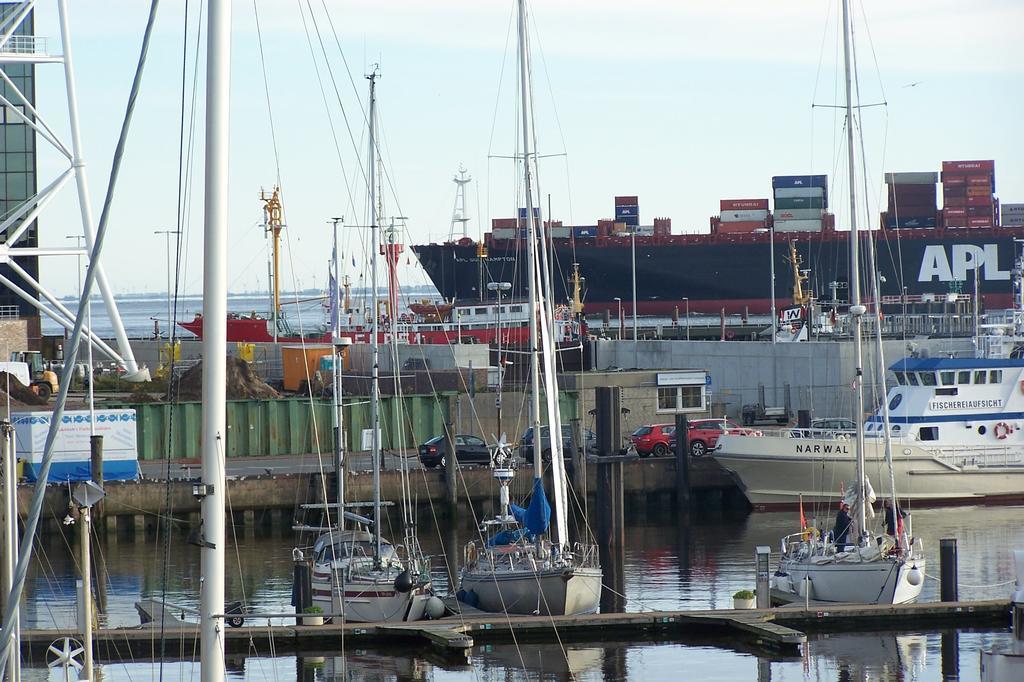 Marina 68/70 Lägenhet Cuxhaven Exteriör bild